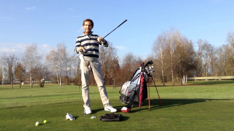 Essentielle Ausr&uuml;stung f&uuml;r die Golftasche auf Reisen