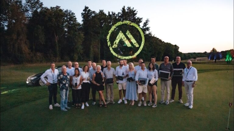 Weibliche Golfbegeisterte im Club: Gemeinsam stark auf dem Gr&uuml;n